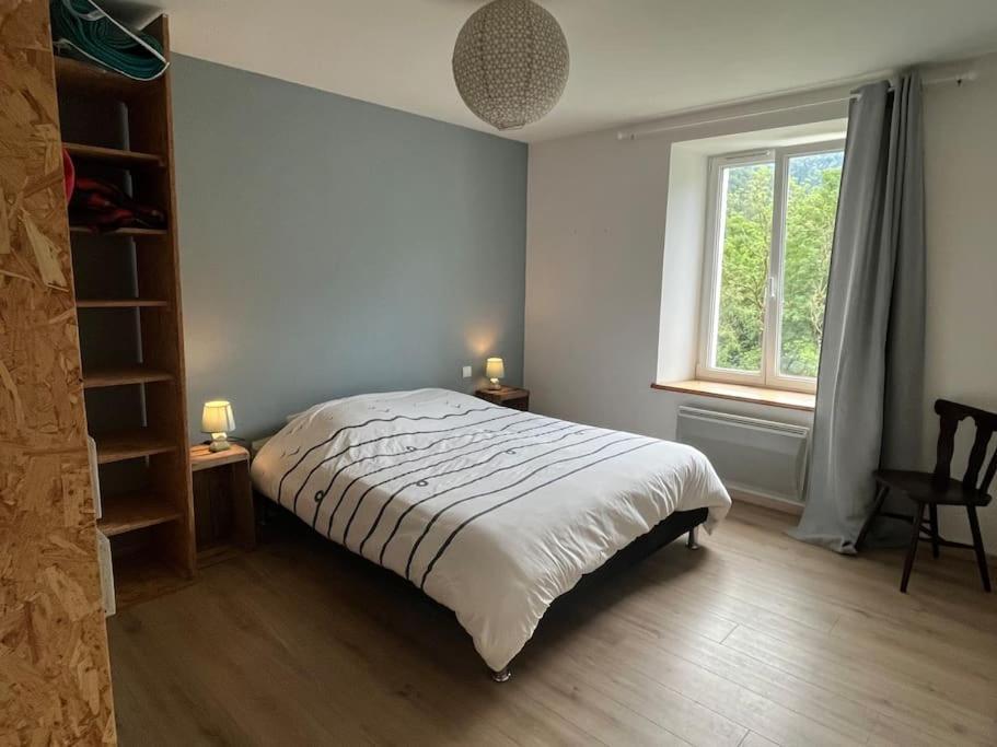 Appartement 5 Personnes Avec Espace Plein Air Saint-Maurice-sur-Moselle Exterior photo